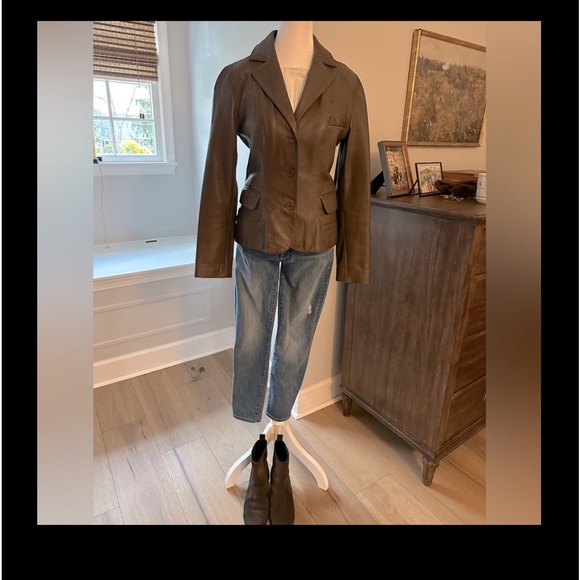 MOTHER The Looker Crop Skinny
Jeans (Graffiti Girl) - Picture 3 of 11